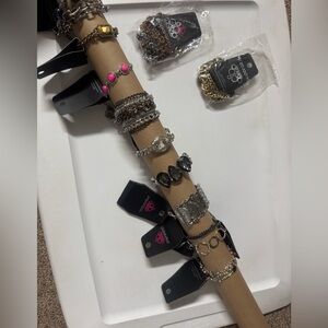Paparazzi dangle w/ clasp Bracelet Lot